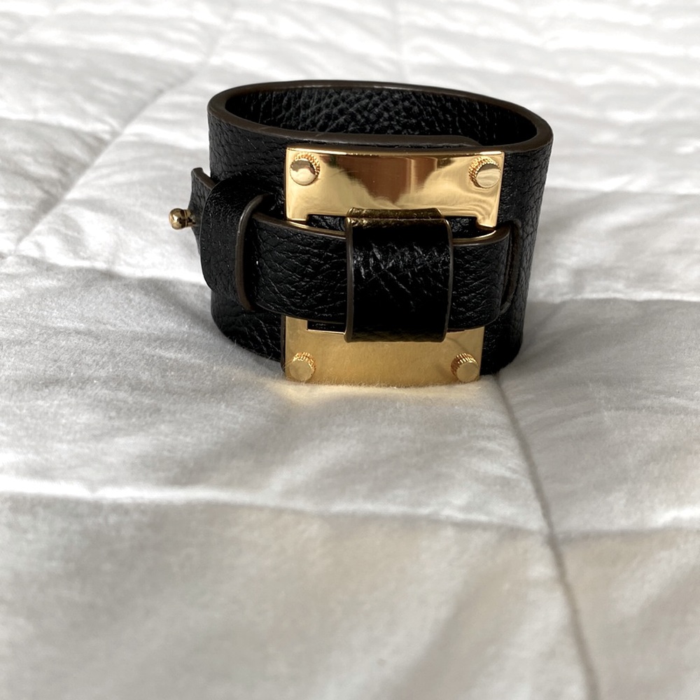 India Hicks Black Lady P cuff- S/M- like new